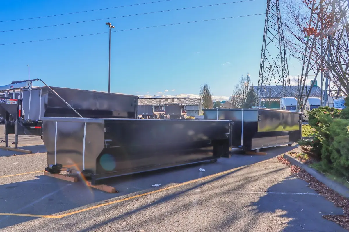 Professional dumpster rental and junk removal service in Schaumburg